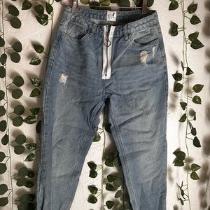 •White Zipper Princess Polly Jeans